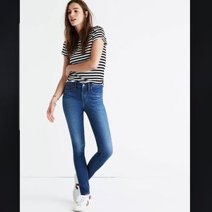 Madewell Medium Wash 9” Mid-Rise Skinny Jeans Patty Wash